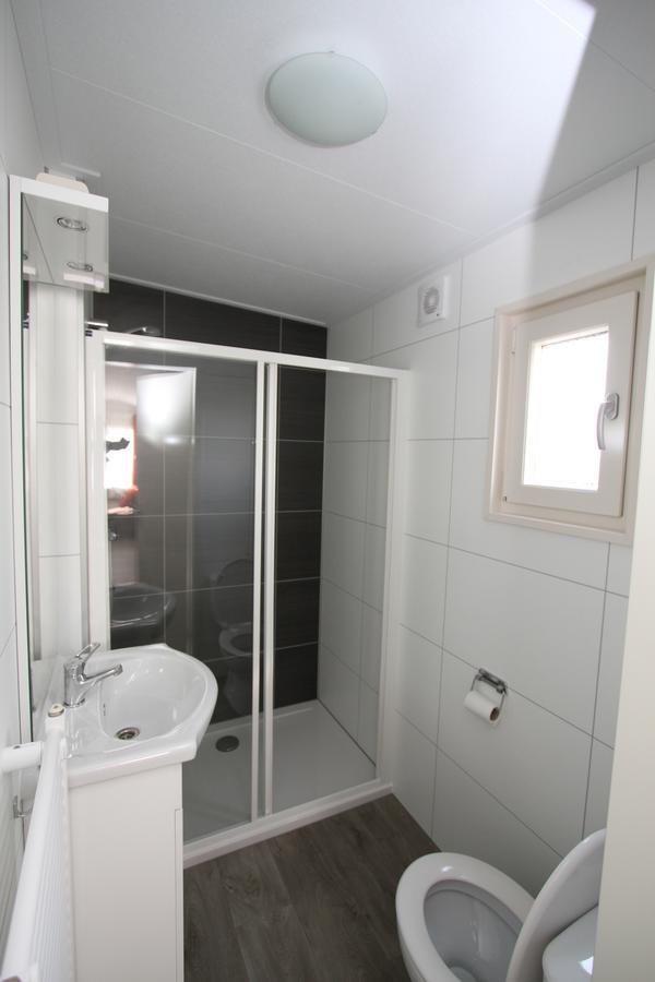 Ijsselmeer-Chalet Nr. 66 Molkwerum Dış mekan fotoğraf